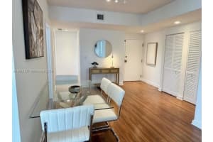 601 Ne 23rd St 1106, Miami