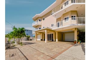 112 N Bounty Ln Key Largo, FL 33037 - MLS#A11934147