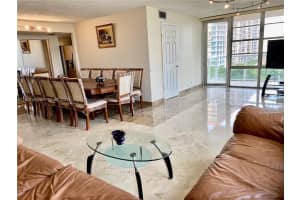 230 174th St 819 Sunny Isles Beach, FL 33160 - MLS#A11934150