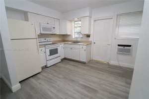 915 NE 16th Terrace #4, Fort Lauderdale, FL 33304, Sold 01/28/26