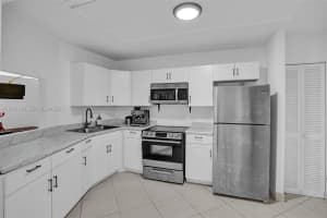 1780 NE 191st St Apt 304-2, Miami, FL 33179, - MLS#A11934216