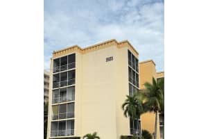 2935 Ne 163rd St 3p North Miami Beach, FL 33160 - MLS#A11934218