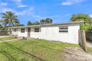 1361 NW 111th St, Miami, FL 33167, - MLS#A11934226