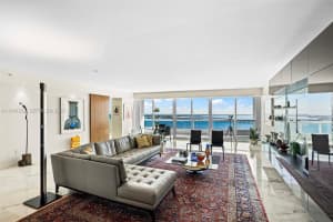 1643 Brickell Ave 2304, Miami