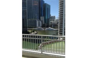 801 Brickell Key Blvd 1004, Miami