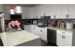 761 Nw 183rd Dr Miami Gardens, FL 33169 - MLS#A11934258