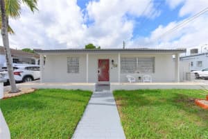 30 Sw 57th Ct, Miami