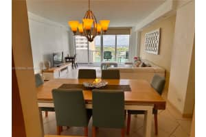 5601 Collins Ave 1019 Miami Beach, FL 33140 - MLS#A11934286