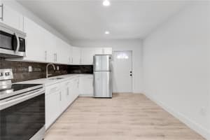 2512 Ne 182nd Ter 1 North Miami Beach, FL 33160 - MLS#A11934313