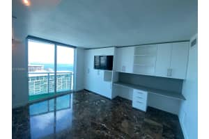 2101 Brickell Ave APT 2705, Miami, FL 33129, - MLS#A11934327