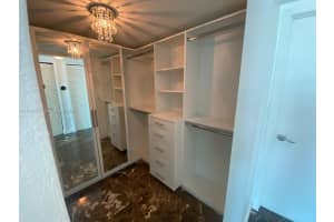 2101 Brickell Ave APT 2705, Miami, FL 33129, - MLS#A11934327