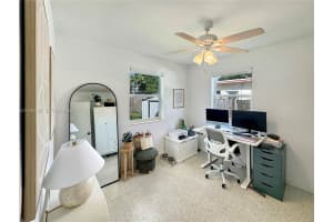 640 Sw 6th St Hallandale Beach, FL 33009 - MLS#A11934330