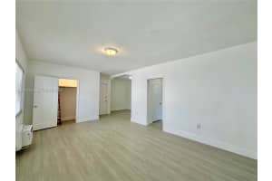 955 Bay Dr 1 Miami Beach, FL 33141 - MLS#A11934334