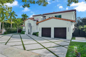 15721 Nw 79th Ct Miami Lakes, FL 33016 - MLS#A11934374