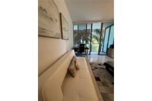 88 SW 7th St Apt 805, Miami, FL 33130, - MLS#A11934375