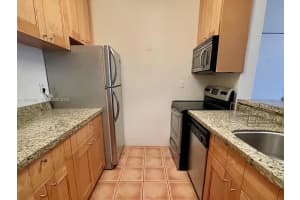 842 Meridian Ave 2a Miami Beach, FL 33139 - MLS#A11934402