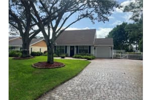 5068 Beechwood Rd, Delray Beach, FL 33484, - MLS#A11934418