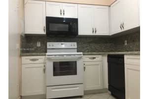 9225 Collins Ave APT 305, Surfside, FL 33154, - MLS#A11934446