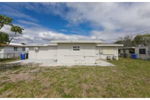 2960 Sw 2nd Ct Fort Lauderdale, FL 33312 - MLS#A11934468