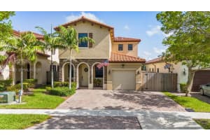 2417 Ne 2nd Dr, Homestead