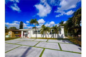 8935 Sw 38th St Miami, FL 33165 - MLS#A11934508