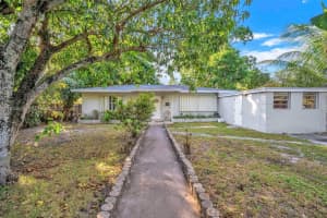 16234 Ne 9th Ct, North Miami Beach