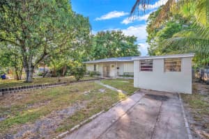 16234 Ne 9th Ct North Miami Beach, FL 33162 - MLS#A11934535