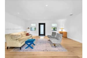 920 W 47th Ct, Miami Beach