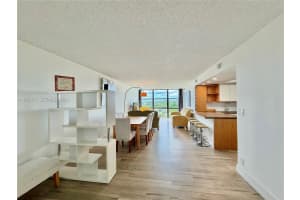 1000 Parkview Dr 723 Hallandale Beach, FL 33009 - MLS#A11934572