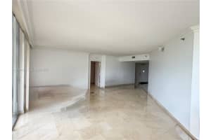 8925 Collins Ave APT 3B, Surfside, FL 33154, - MLS#A11934629