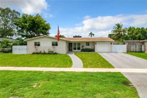 5880 Sw 13th St Plantation, FL 33317 - MLS#A11934645