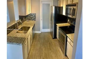 2445 Nw 33rd St 1404 Oakland Park, FL 33309 - MLS#A11934652