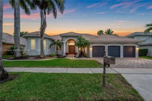 13721 Nw 18th St, Pembroke Pines