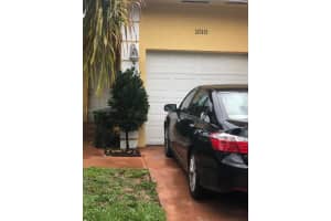 1010 Nw 2nd Ave 1010 Hallandale Beach, FL 33009 - MLS#A11934683