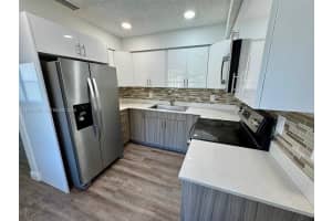 100 Sw 9th St B Hallandale Beach, FL 33009 - MLS#A11934692