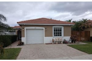 15561 Sw 144th Ter, Miami