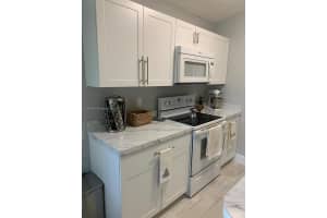 9999 Summerbreeze Dr 720, Sunrise