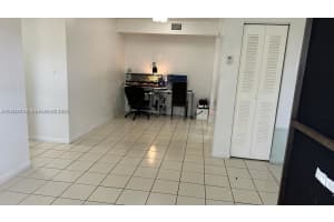 670 NW 114th Ave APT 204, Miami, FL 33172, - MLS#A11934728