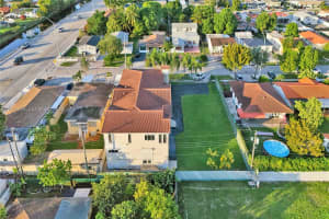 366 W 12th St, Hialeah, FL 33010, - MLS#A11934745