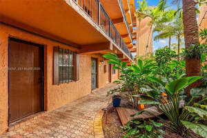 620 Tennis Club Dr APT 110, Fort Lauderdale, FL 33311, - MLS#A11934767