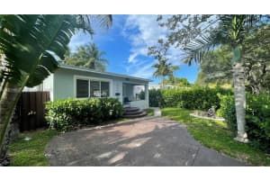 1955 Washington St Hollywood, FL 33020 - MLS#A11934807