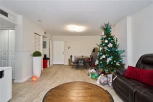 8240 Sw 210th St 207 Cutler Bay, FL 33189 - MLS#A11934833