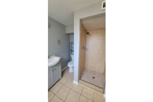 306 Hawthorne Dr #5, Lake Park, FL 33403, - MLS#A11934847