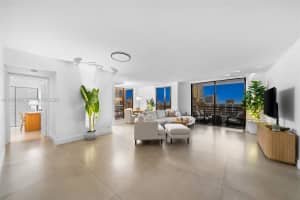 3300 Ne 191st St 1813 Aventura, FL 33180 - MLS#A11934848