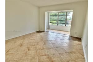 Building D, 20201 NE 29th Ct APT D334, Aventura, FL 33180, - MLS#A11934882