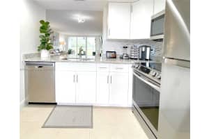 2671 S Course Dr 109 Pompano Beach, FL 33069 - MLS#A11934902