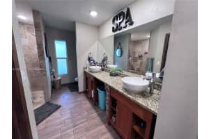 5005 Pinetree Cir, LaBelle, FL 33935, - MLS#A11934913