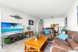 1170 NE 191st St #35, Miami, FL 33179, - MLS#A11934919