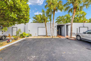 6358 Milk Wagon Ln, Miami Lakes, FL 33014, - MLS#A11934935