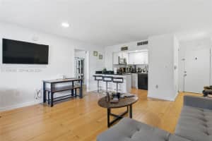 950 Nw 11th St 3b Miami, FL 33136 - MLS#A11934952